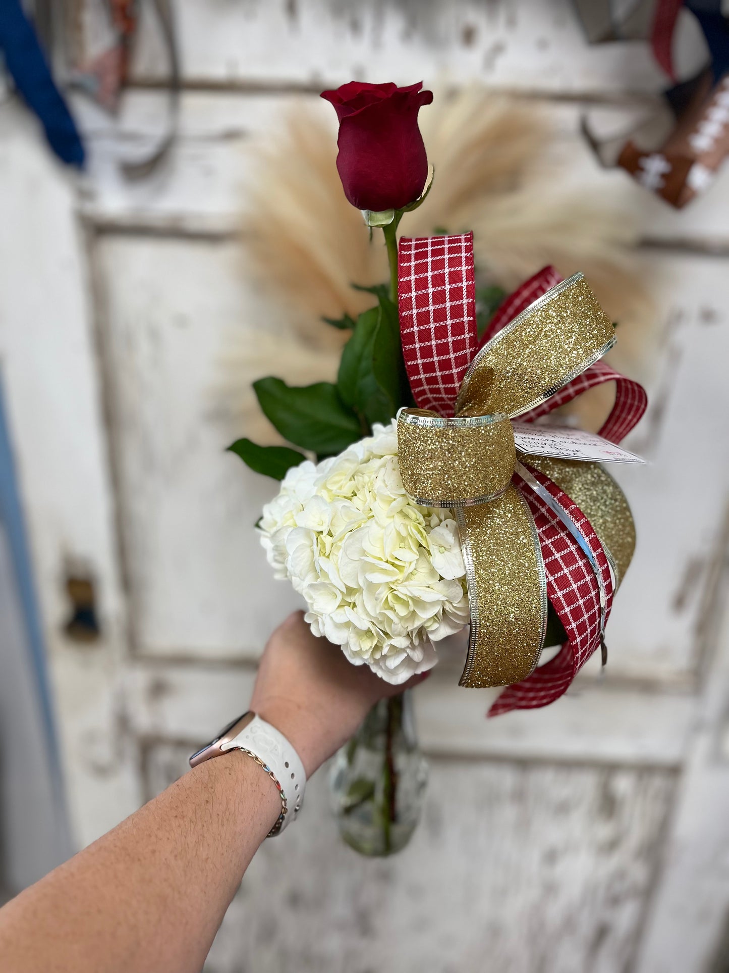 Rose and Hydrangea bud vase