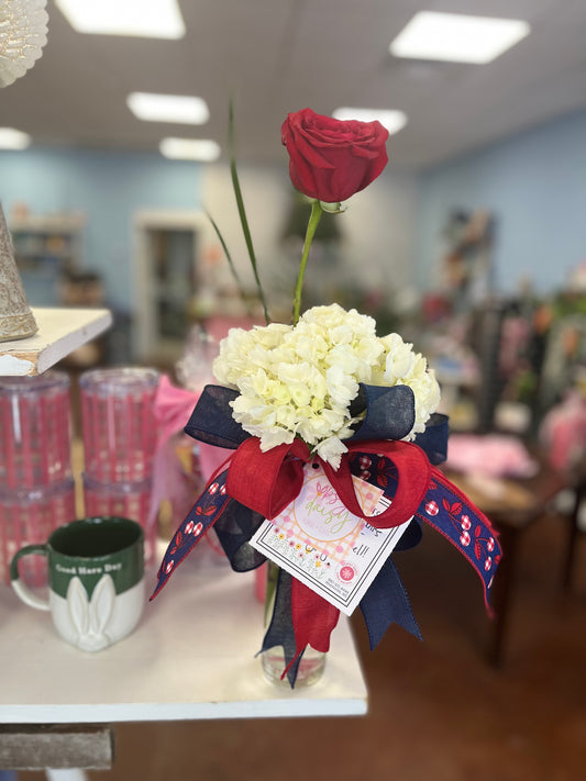 Rose and Hydrangea bud vase